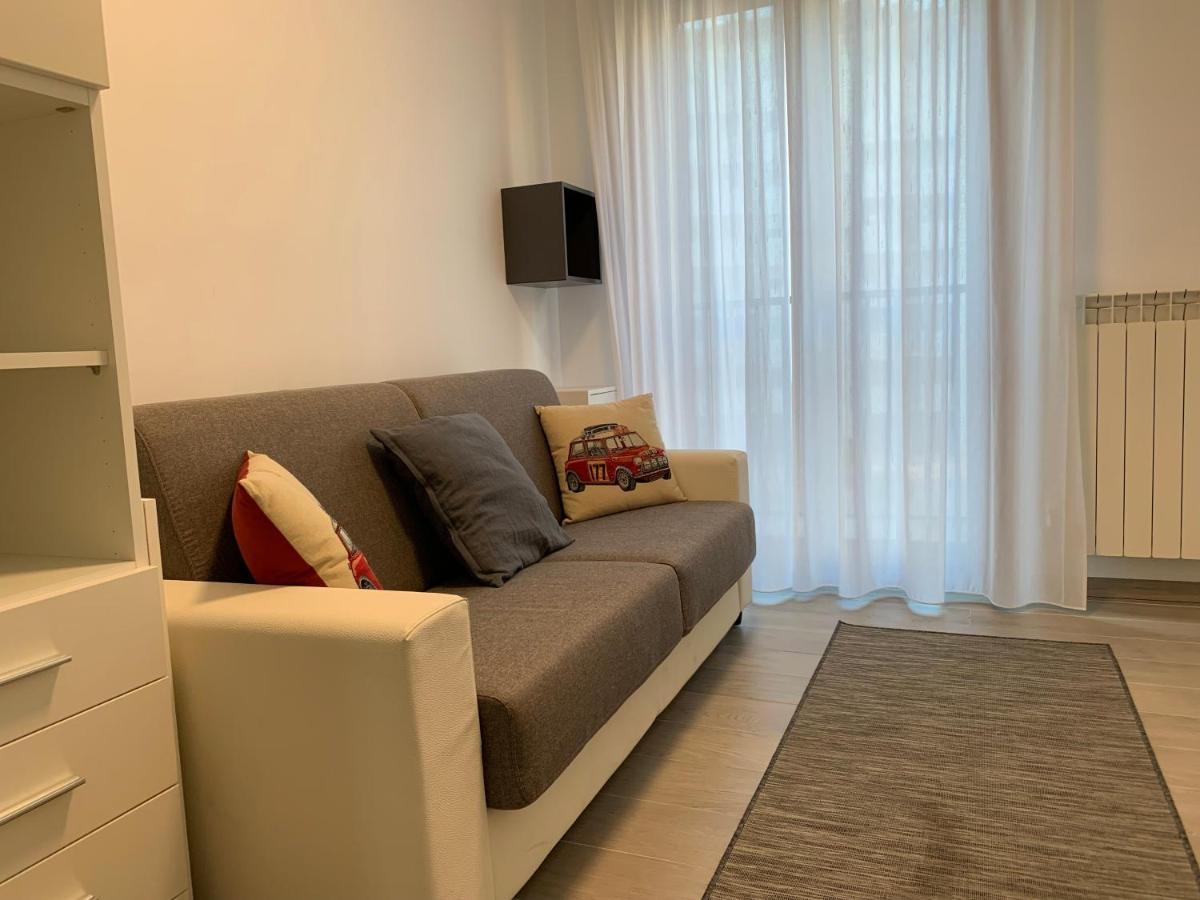 Trilocale In Zona Bocconi/Navigli Daire Milano Dış mekan fotoğraf