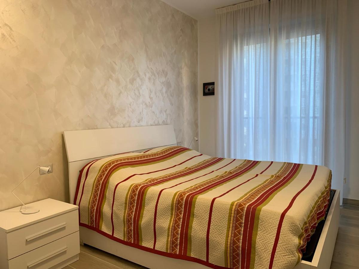 Trilocale In Zona Bocconi/Navigli Daire Milano Dış mekan fotoğraf